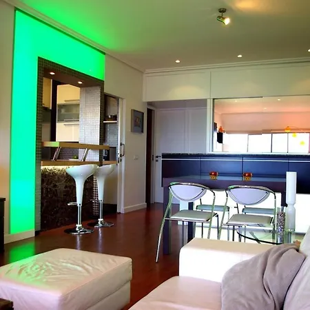 Fabulous Canteras First Beachfront 公寓