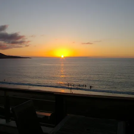 Fabulous Canteras First Beachfront Apartament *